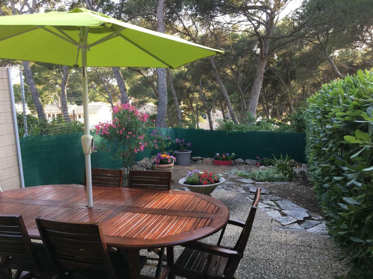 T2 Rez de jardin 300m Plage de Beaucours Sanary sur Mer Exterior foto